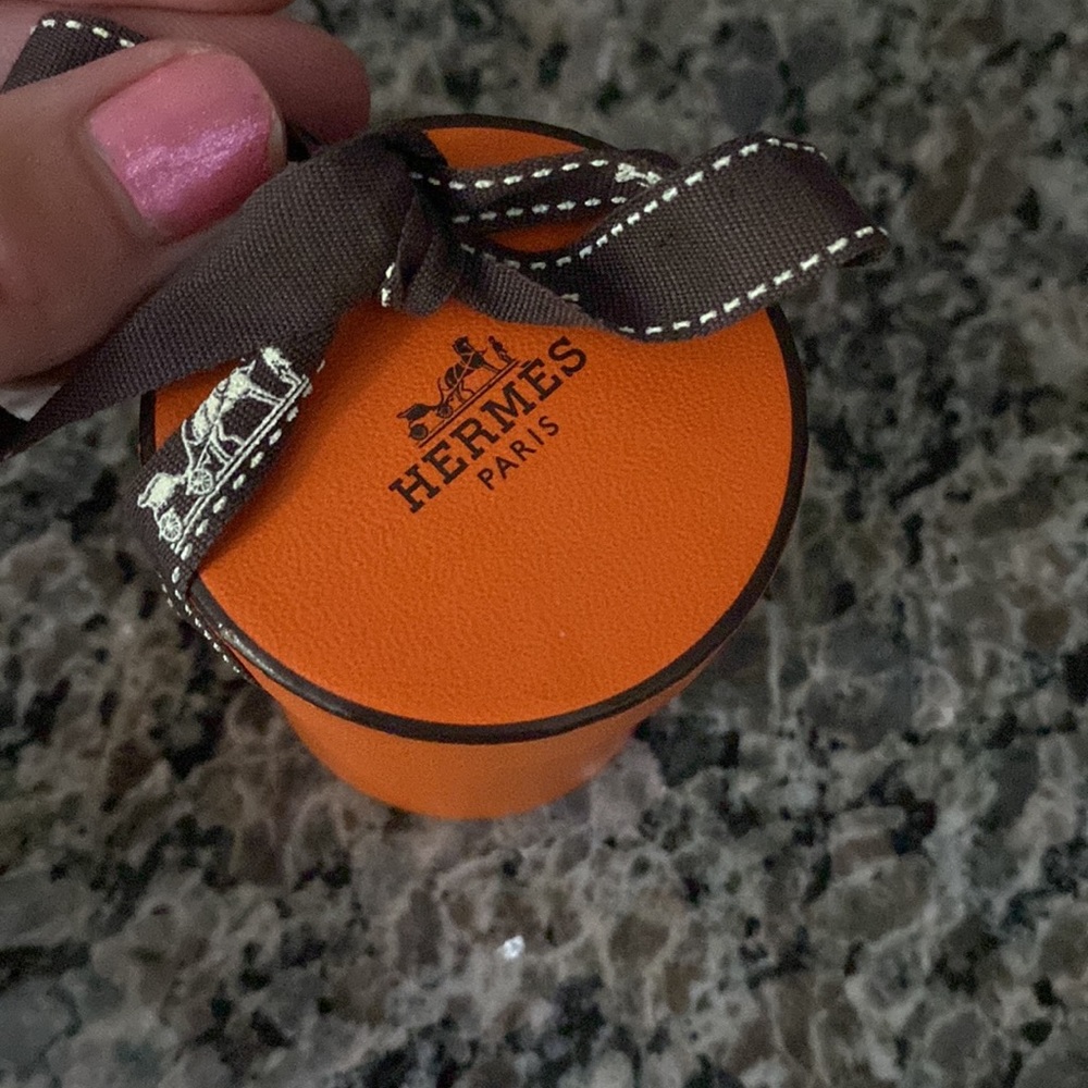 Hermes Twilly Scarf Storage Box - Picture 2 of 3
